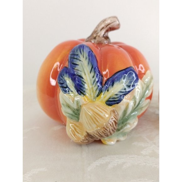 Harvest Gourd Punkin & Squash Salt & Pepper Shakers Ceramic New In It's Box... - Picture 2 of 7